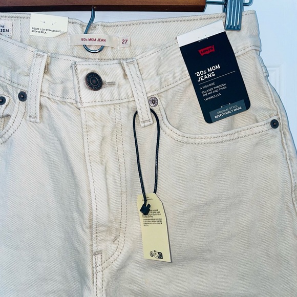 Levi’s Mom jeans (27X30) - Picture 7 of 15